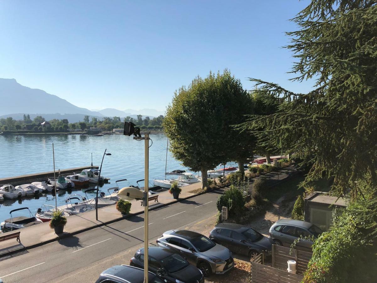 Pause Detente Sur La Port Du Bourget Du Lac Le Bourget-du-Lac Exterior photo